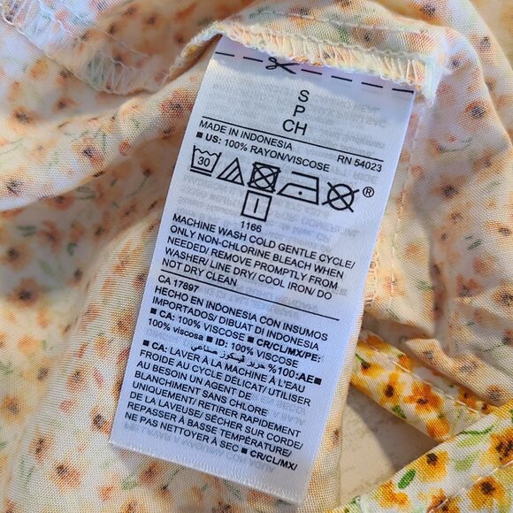 Yellow Daisy Floral Long Sleeve Wrap Shirt Cottagecore Fall Spring Feminine Sm - Picture 8 of 9